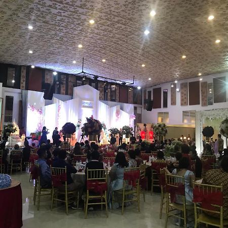 Sinar Sport Hotel Bengkulu Esterno foto