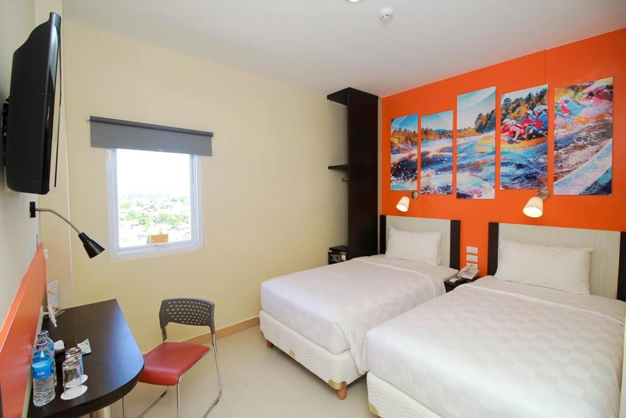 Sinar Sport Hotel Bengkulu Esterno foto