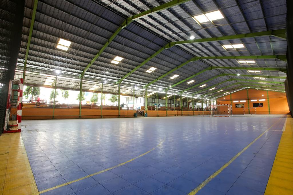 Sinar Sport Hotel Bengkulu Esterno foto