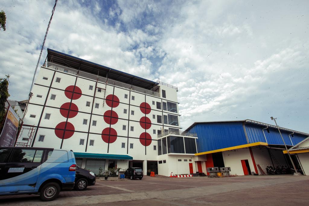 Sinar Sport Hotel Bengkulu Esterno foto
