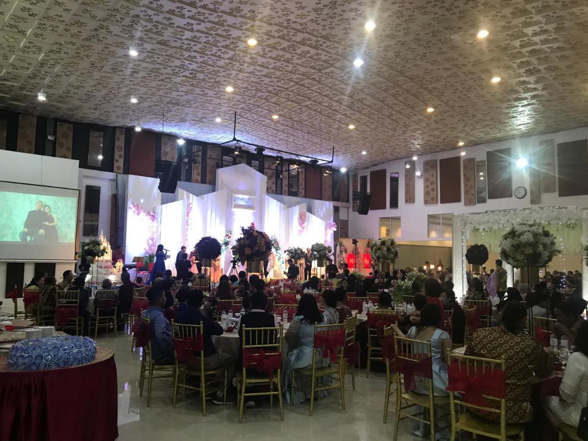 Sinar Sport Hotel Bengkulu Esterno foto