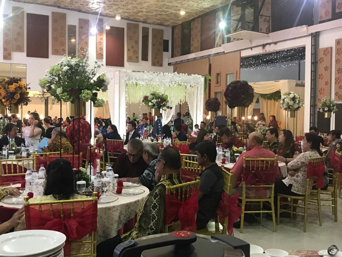 Sinar Sport Hotel Bengkulu Esterno foto