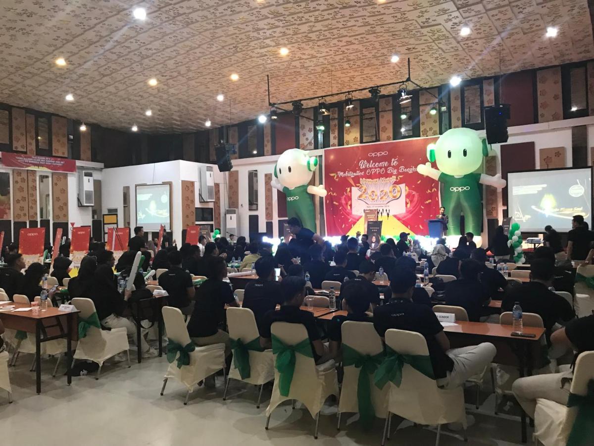 Sinar Sport Hotel Bengkulu Esterno foto